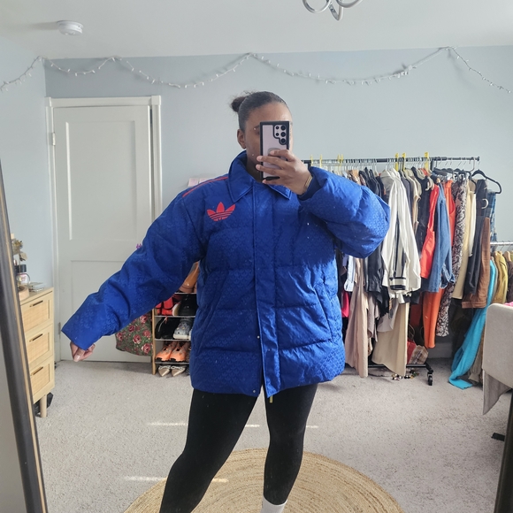 Adidas Unisex Royal Blue Monogram Puffer Coat - Picture 2 of 13